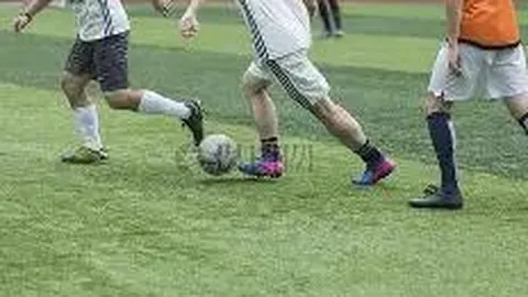 英超积分榜风云变幻：热刺领跑，曼联并列第七，五大豪门激战18分生死线！